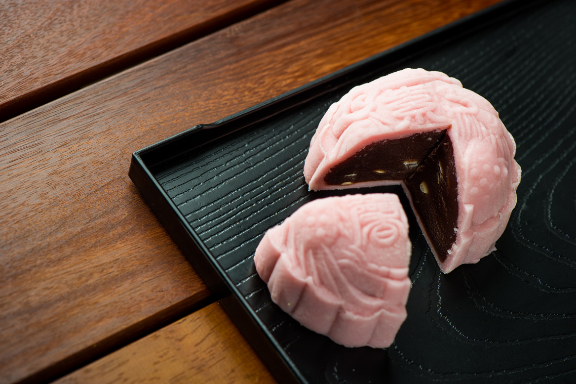 Red Bean Paste Strawberry Snow Skin, Lavender.