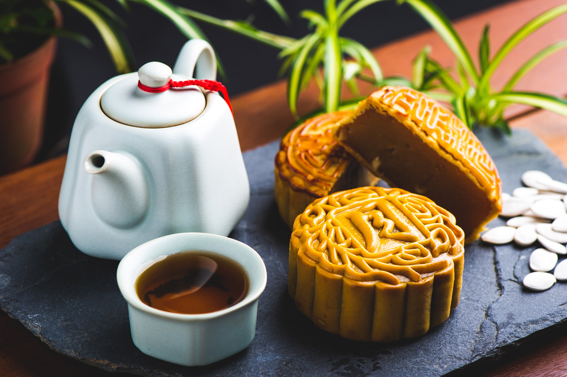 (i) White Lotus Paste, Lavender. (ii) Pure Lotus, Concorde Hotel Kuala Lumpur.