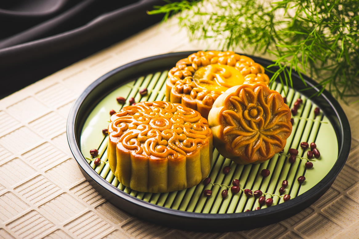 (i) Azuki, Komugi (ii) Premium Red Bean, Dragon I (iii) Red Bean Paste, Renaissance Kuala Lumpur Hotel.