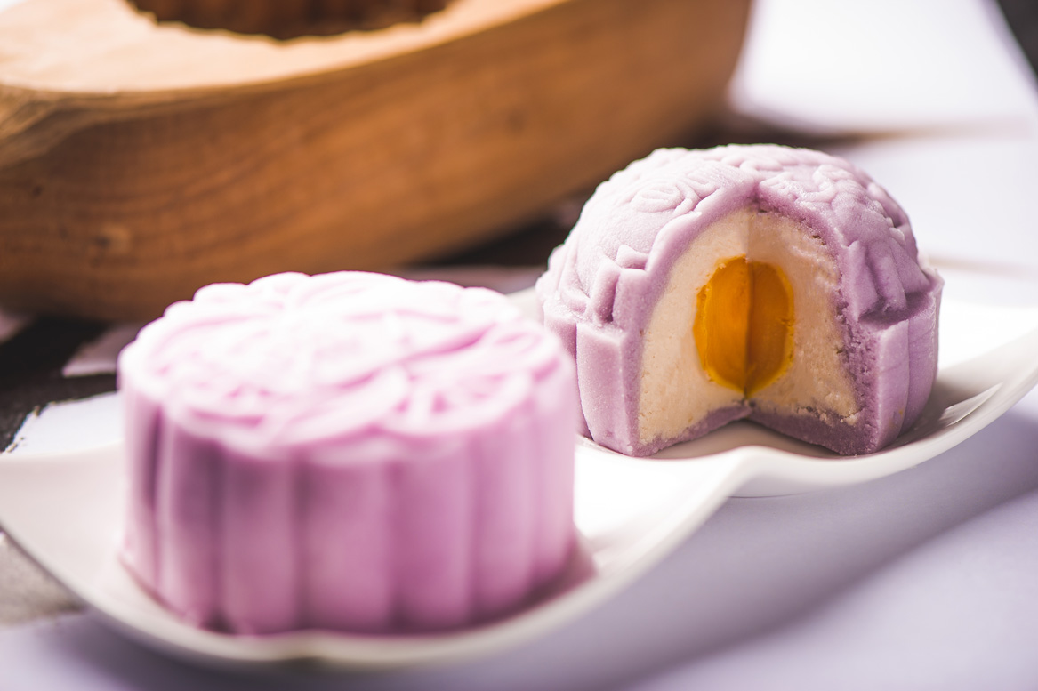 (i) Single Yolk Yam Paste Snow Skin, Lavender. (ii) Snow Skin Yam Paste, Grand Harbour.