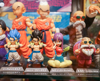 Ace Cards & Collectibles | Mid Valley Megamall
