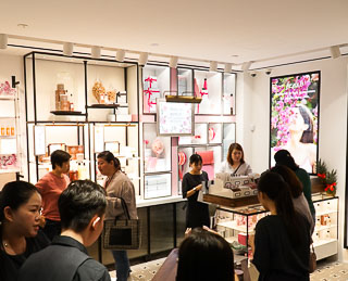 Fresh Mid Valley Megamall