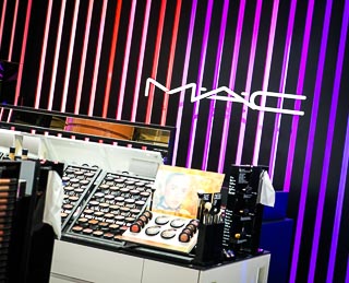 M A C Mid Valley Megamall