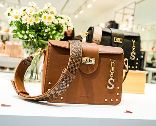 sembonia purse malaysia